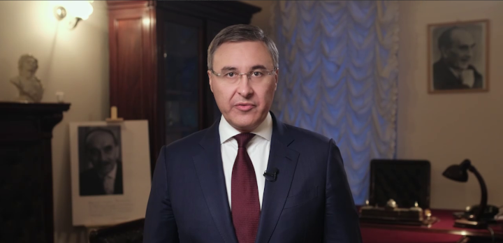 Глава Минобрнауки Валерий Фальков поздравил ученых с Днем российской науки