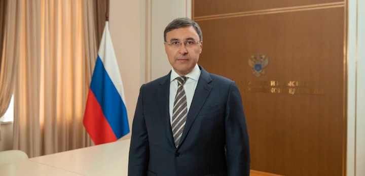 Поздравление с праздником от Главы Минобрнауки Валерия Фалькова