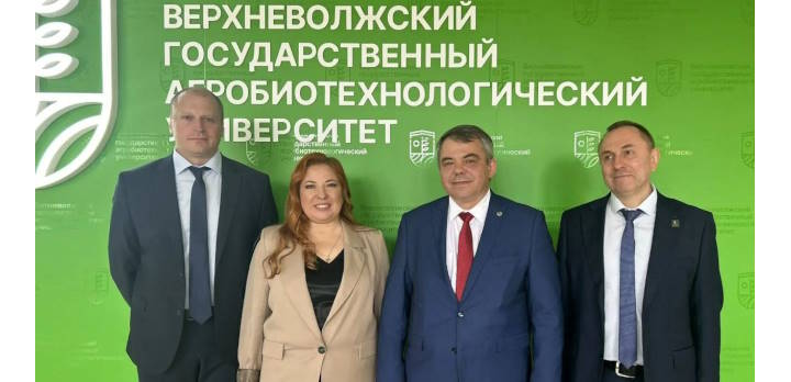 Замглавы Минобрнауки России Дмитрий Пышный поздравил Верхневолжский ГАУ с 95-летним юбилеем!