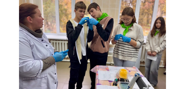 Лаборатория открывает двери будущему поколению!