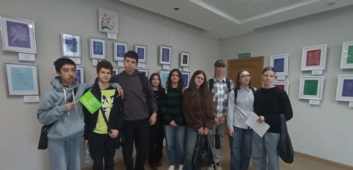 Наши студенты побывали на необычной выставке «Волшебный мир каллиграфии» в «Шереметев-центре»!